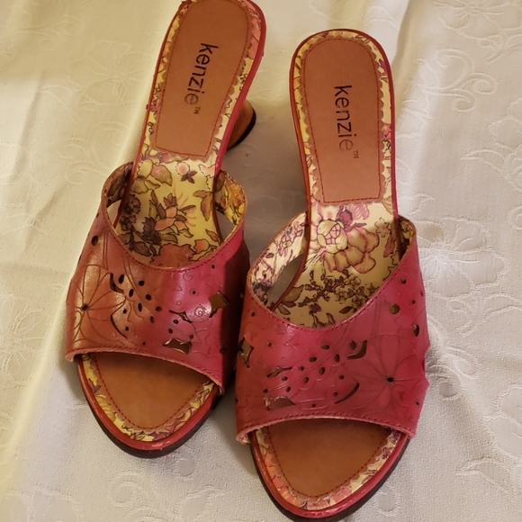 Women's sandals - Picture 1 of 5